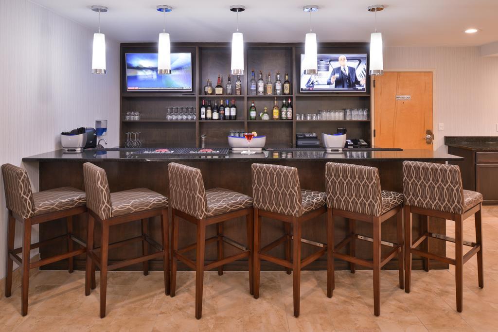 Wyndham Garden Greenville / Spartanburg Airport Экстерьер фото