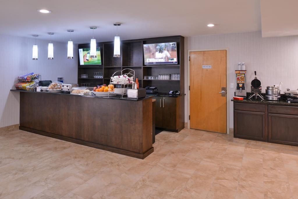 Wyndham Garden Greenville / Spartanburg Airport Экстерьер фото