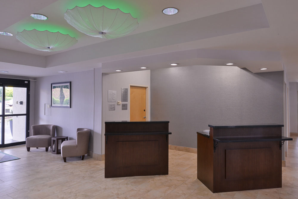 Wyndham Garden Greenville / Spartanburg Airport Экстерьер фото
