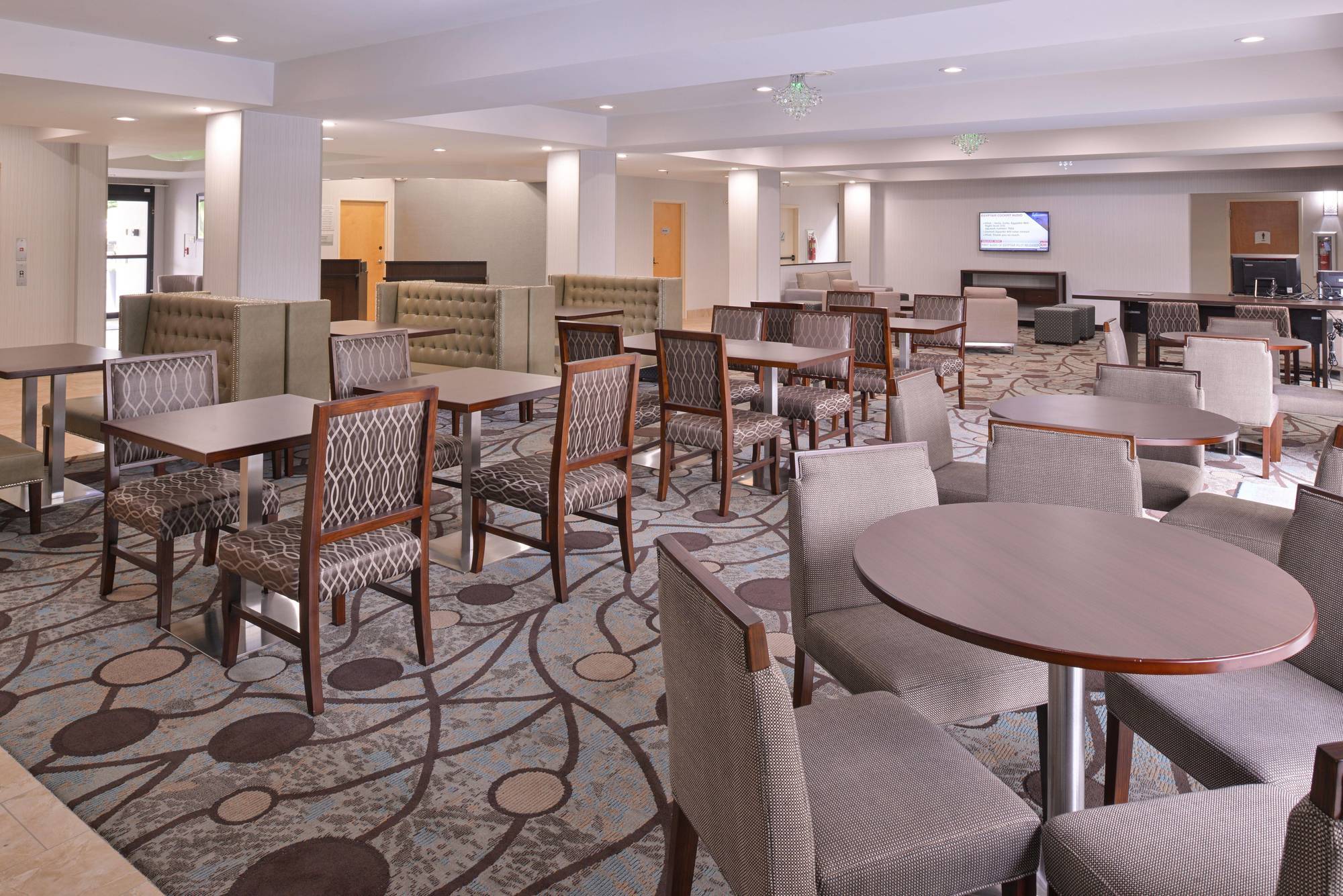 Wyndham Garden Greenville / Spartanburg Airport Экстерьер фото