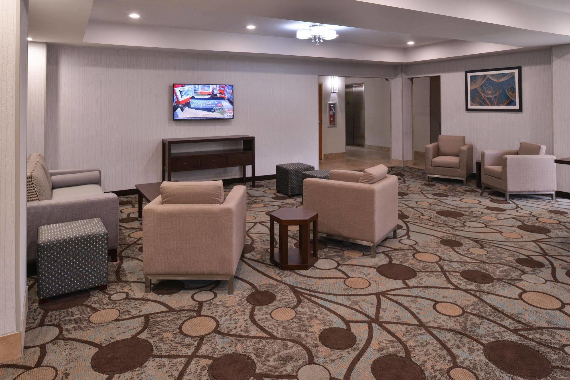 Wyndham Garden Greenville / Spartanburg Airport Экстерьер фото